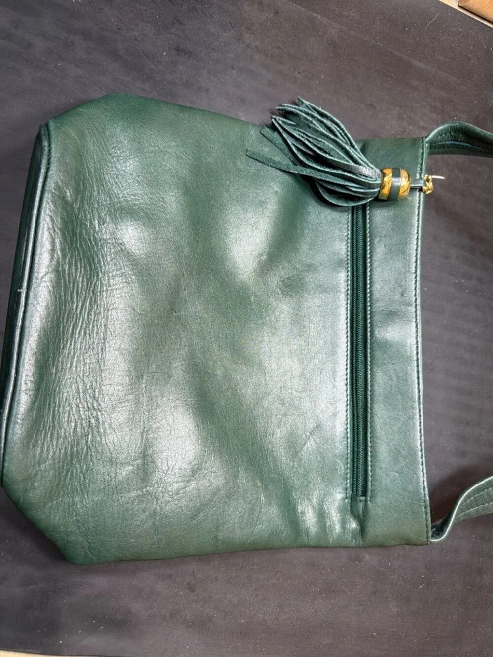 Tignanello Green Genuine Leather Crossbody Purse Womens Bag Tassel Excellent